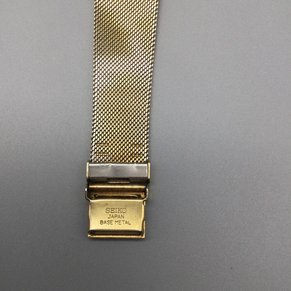Vintage Seiko Lassale Womens Watch 29mm Gold Tone 6020-5039 7.25